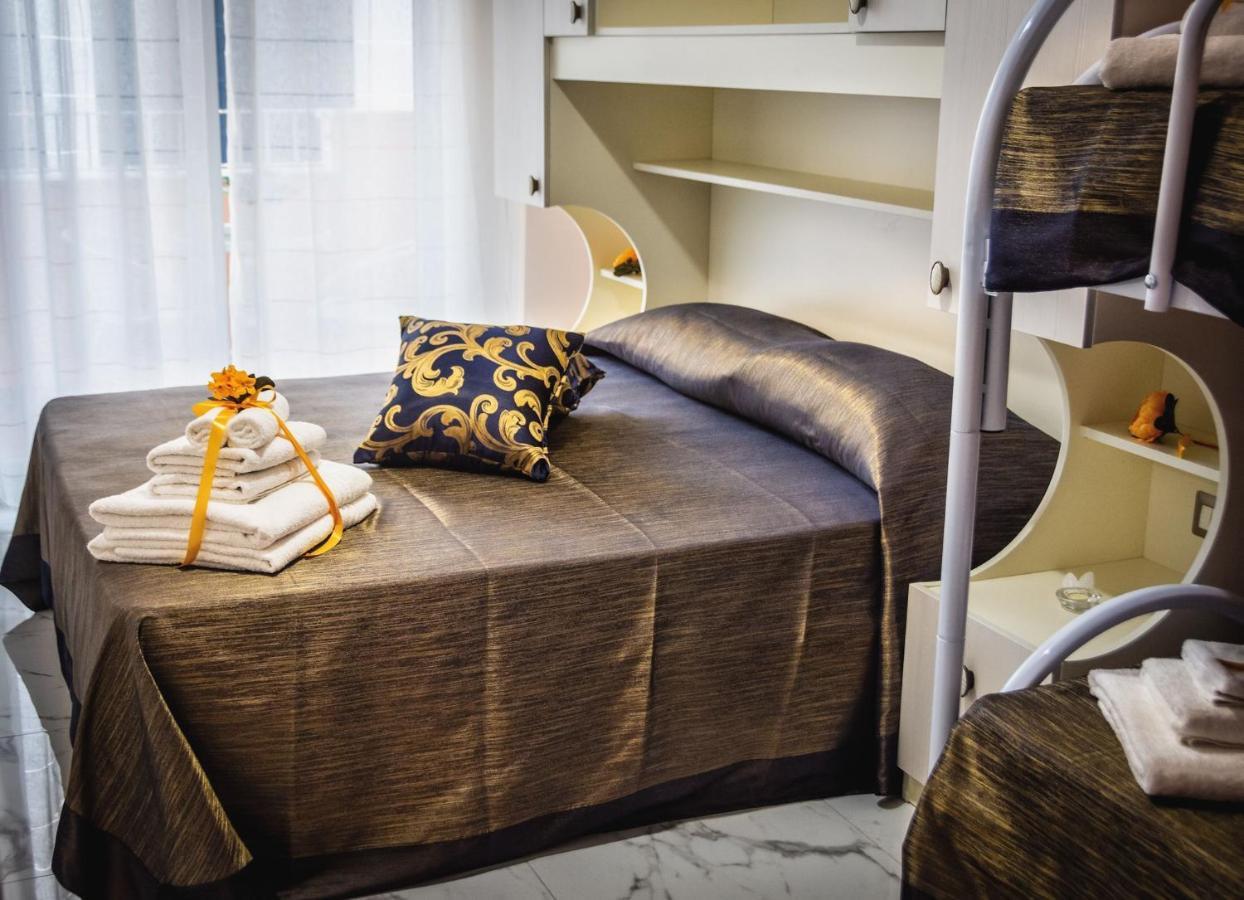 Le Colonne Bed & Breakfast รากาเล ภายนอก รูปภาพ